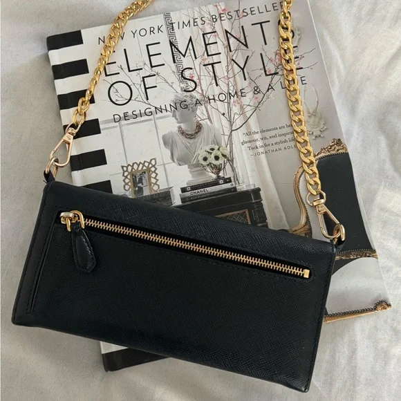 Prada Black Crossbody Bag with Gold Chain - Picture 3 of 12